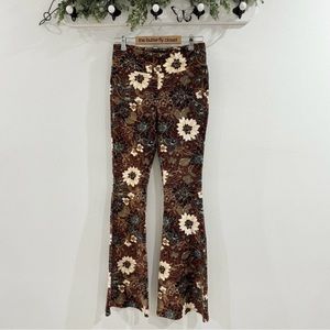 Women's Shyanne Floral Print Corduroy Pants Bell Bottom Medium